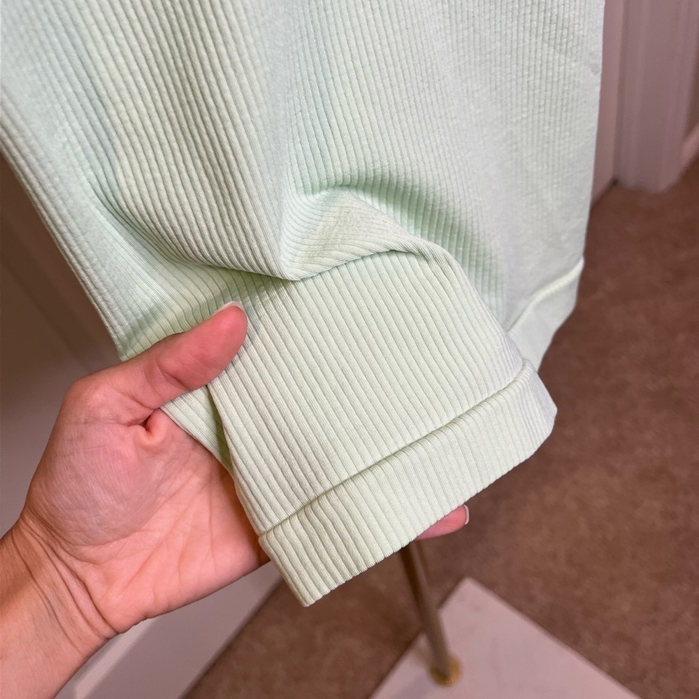Athleta renew v-neck ribbed tank top in light green - Picture 4 of 8